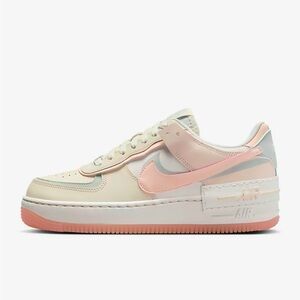 nike af1 '07 size 7.5 limited edition color